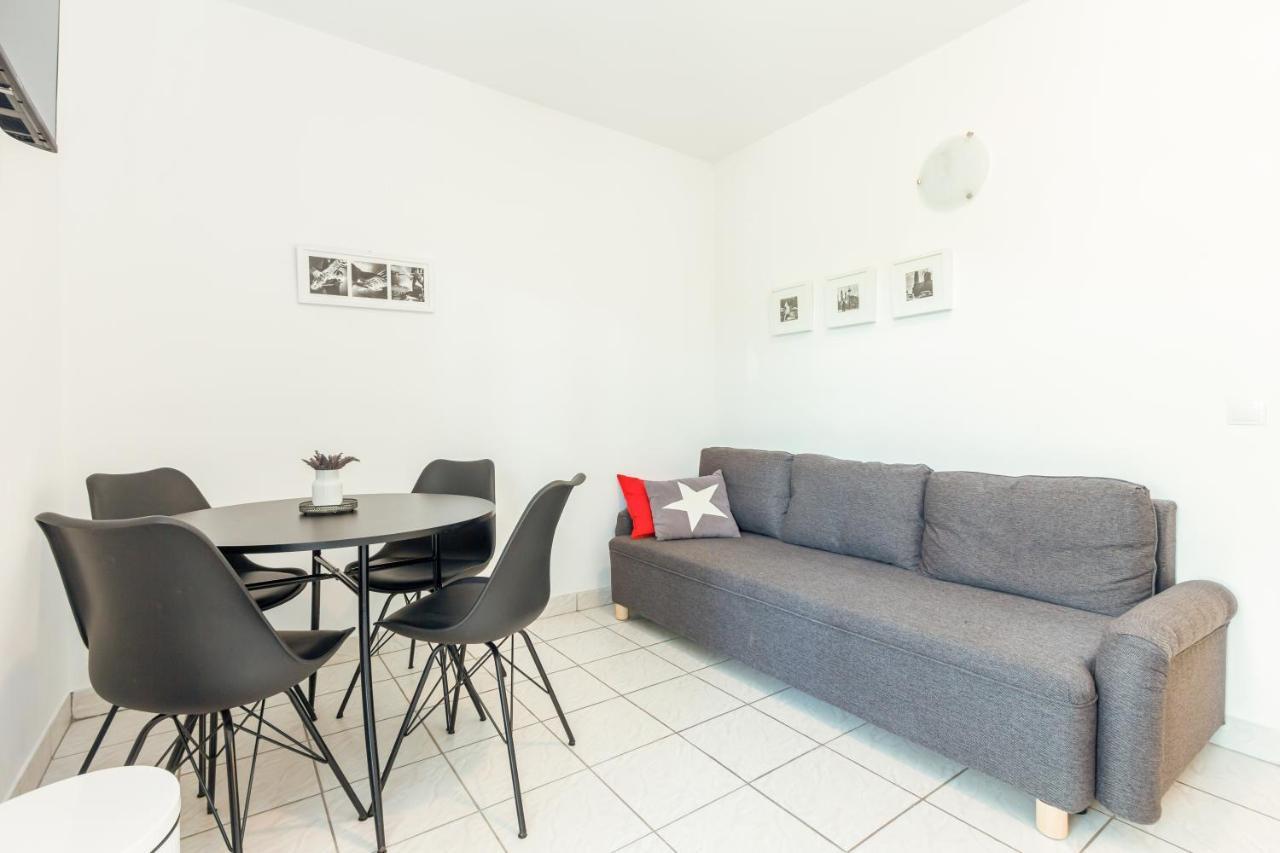 Apartments Vladan With Terrace Baška Eksteriør bilde